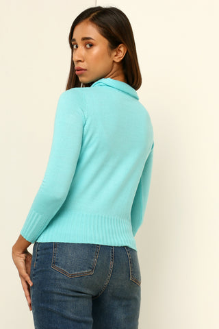 Turtle-cowl neck top with 3/4th sleeves